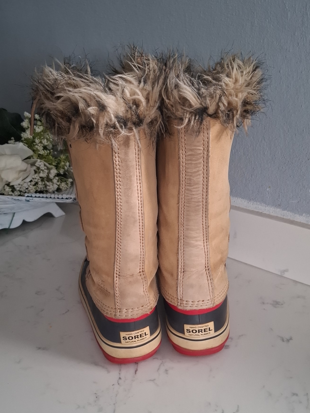Sorel Waterproof Women's   Winter Lace-Up Boots with Faux Fur Collar - Picture 5 of 8